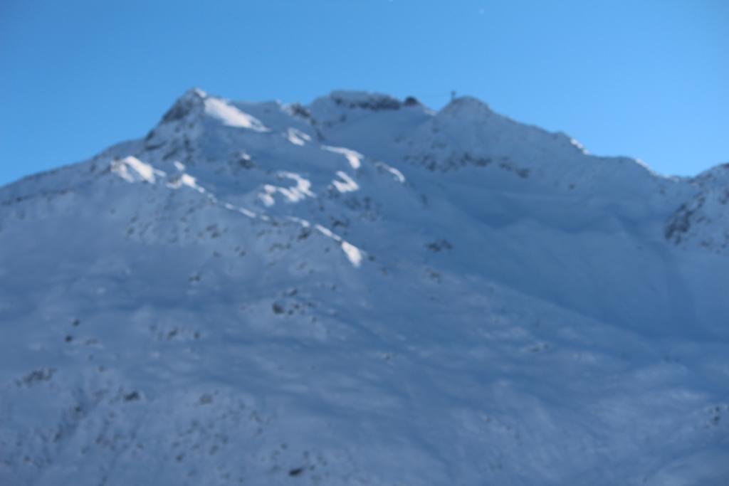 Bnb Bellavista Apartment Andermatt Exterior foto